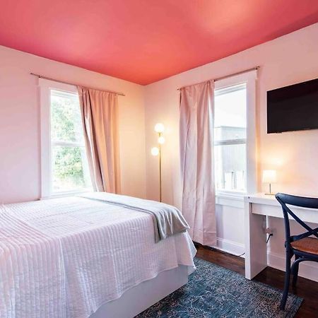Blush And Bashful Germantown Two Bedroom Apartment Louisville Ngoại thất bức ảnh